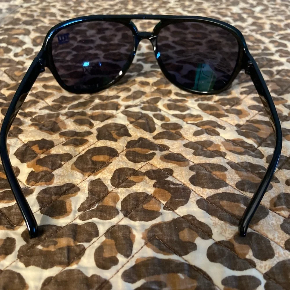 New! NY Giant’s Sunglasses